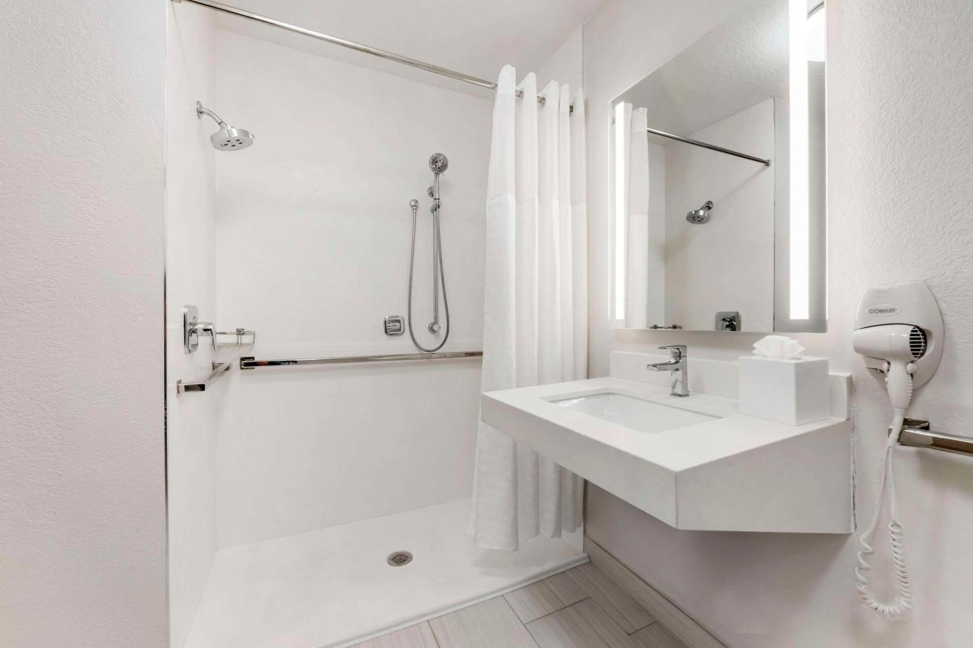Comfort & Near Universal Resort-convention Ctr Hotel Orlando